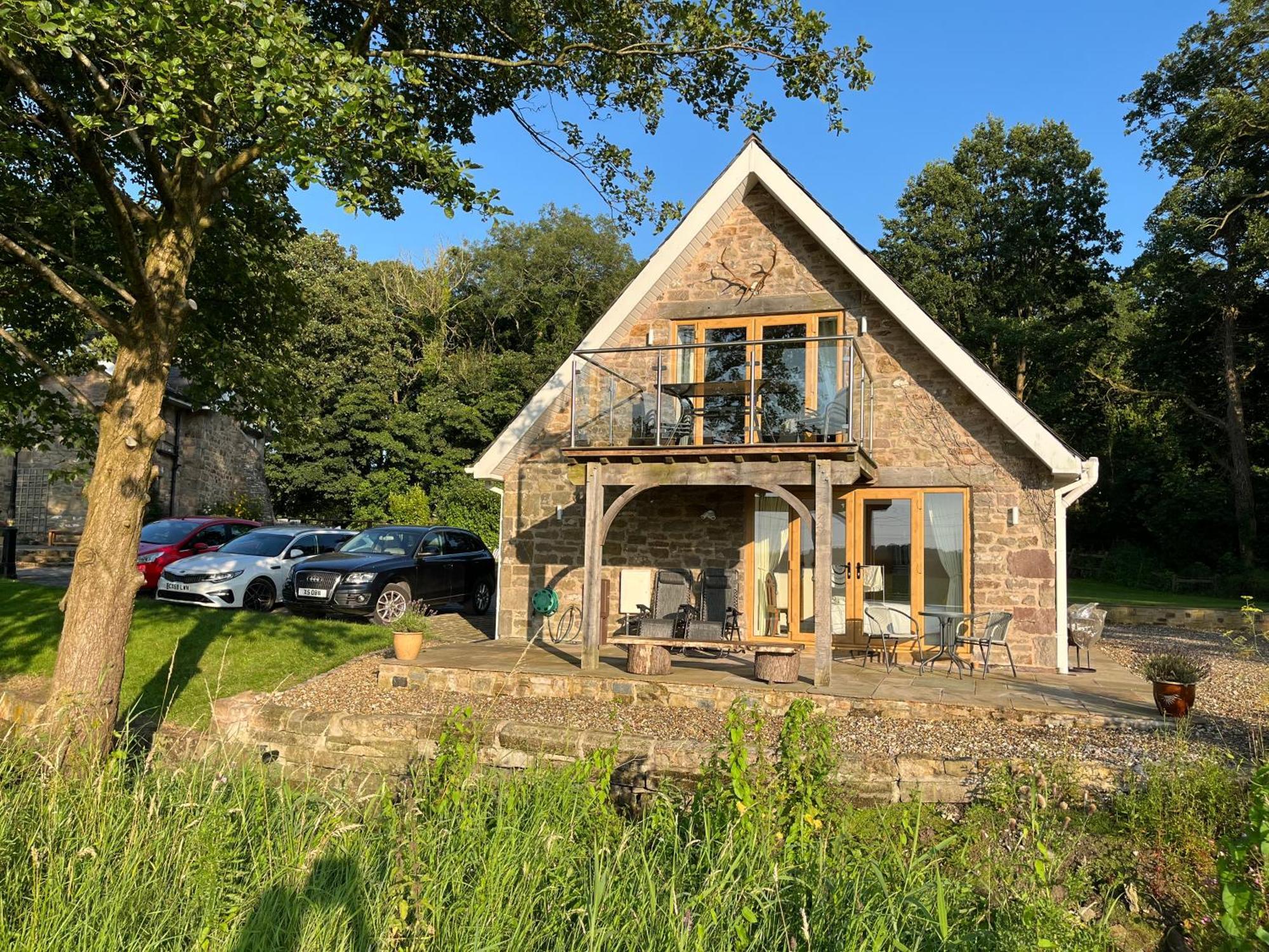 Cosy Alpine Cottage In The Heart Of Lancashire Catterall Dış mekan fotoğraf